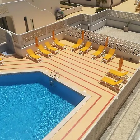 Oura White View 2 Min Walk Sea