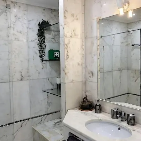 Oura White View 2 Min Walk Sea 阿尔布费拉