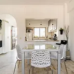 Apartamento Oura White View 2 Min Walk Sea