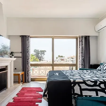 Daire Oura White View 2 Min Walk Sea *