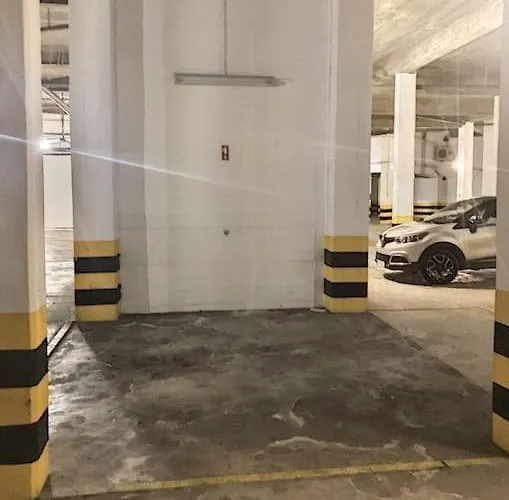 Oura White View 2 Min Walk Sea