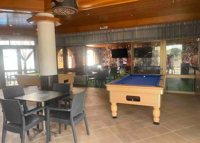 Lejlighed Oura White View 2 Min Walk Sea