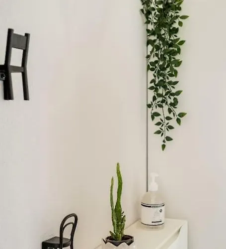 Oura White View 2 Min Walk Sea Albufeira