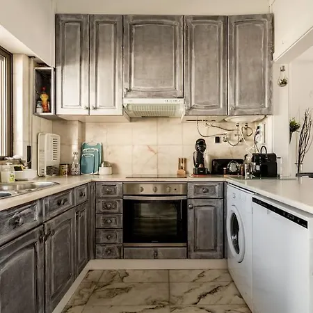 Apartment Oura White View 2 Min Walk Sea